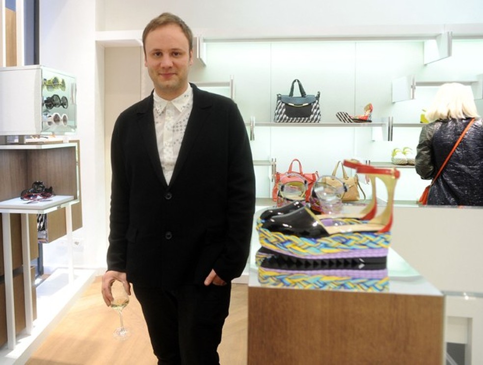 Nicholas kirkwood designer on sale