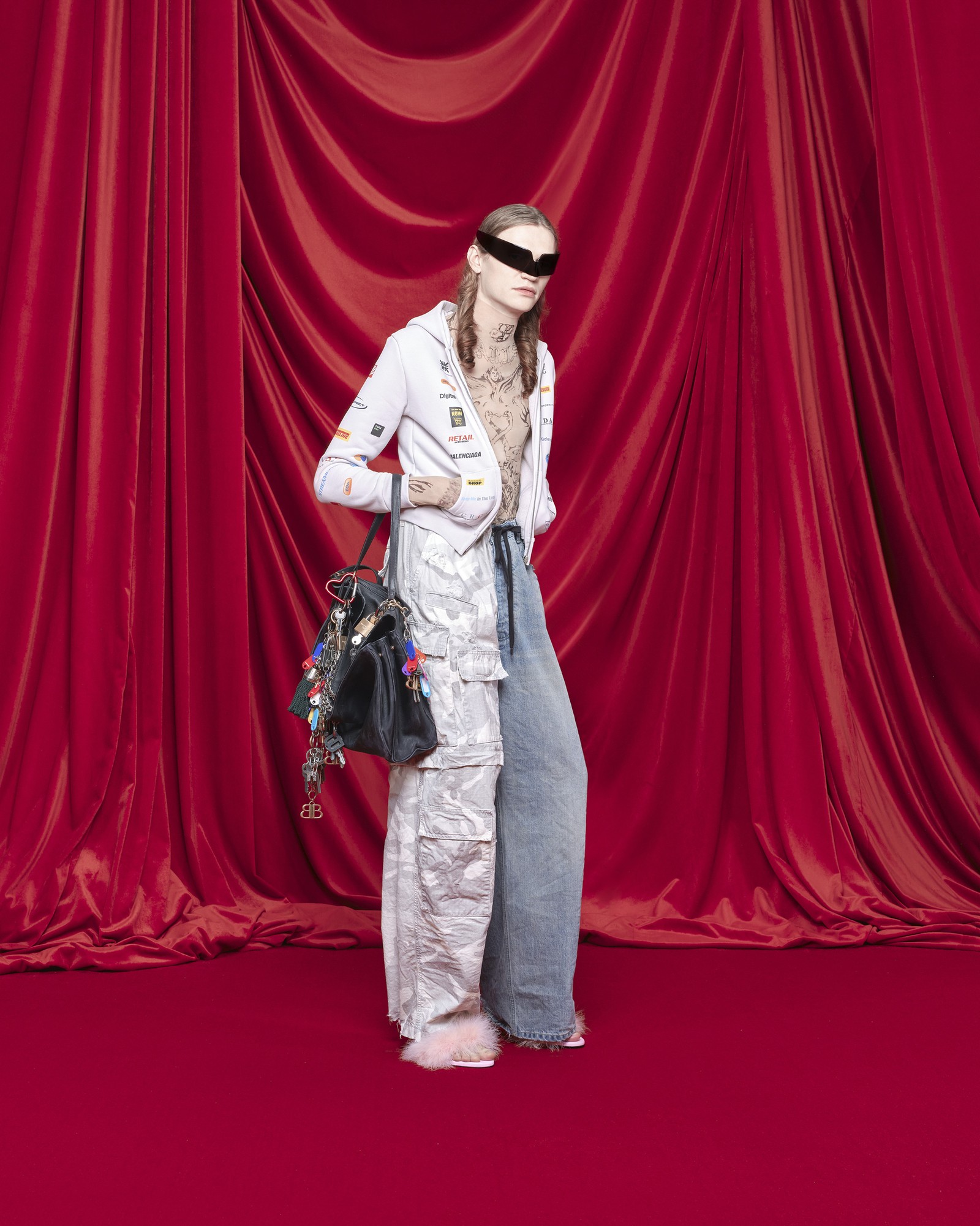 Balenciaga Paris Verão 2024 Desfiles Vogue