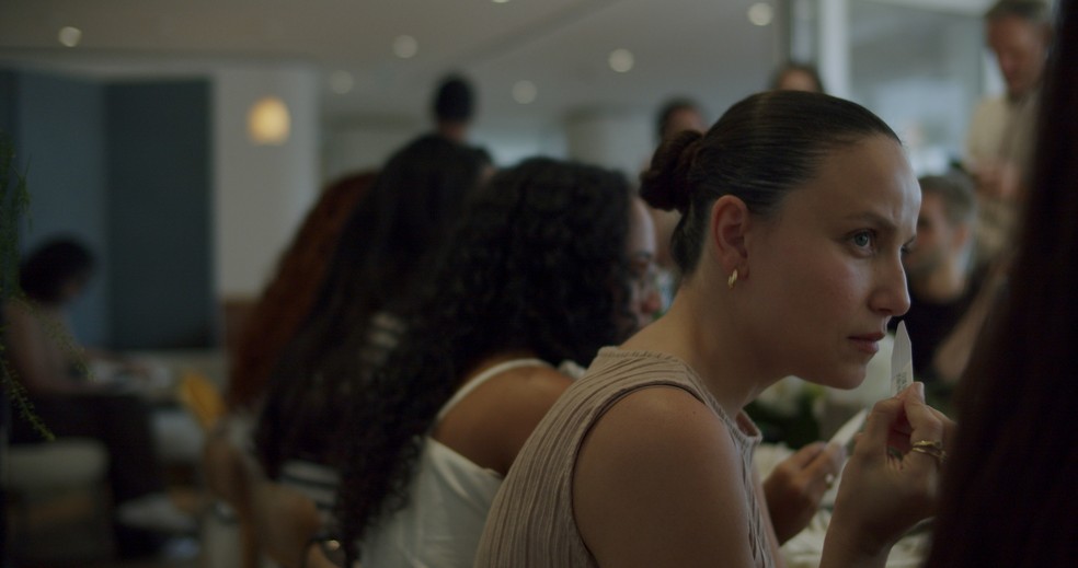Editora de beleza e wellness da Vogue Brasil, Bárbara Öberg — Foto: Reprodução