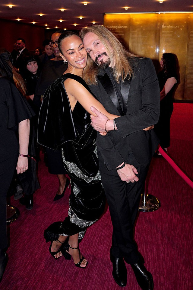 Marco Perego conquista Cannes e emociona a esposa, Zoe Saldaña