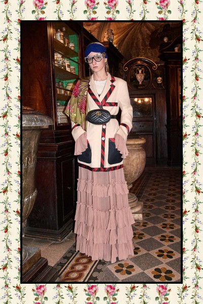Gucci apresenta pre-fall com patchwork de florais e animal prints