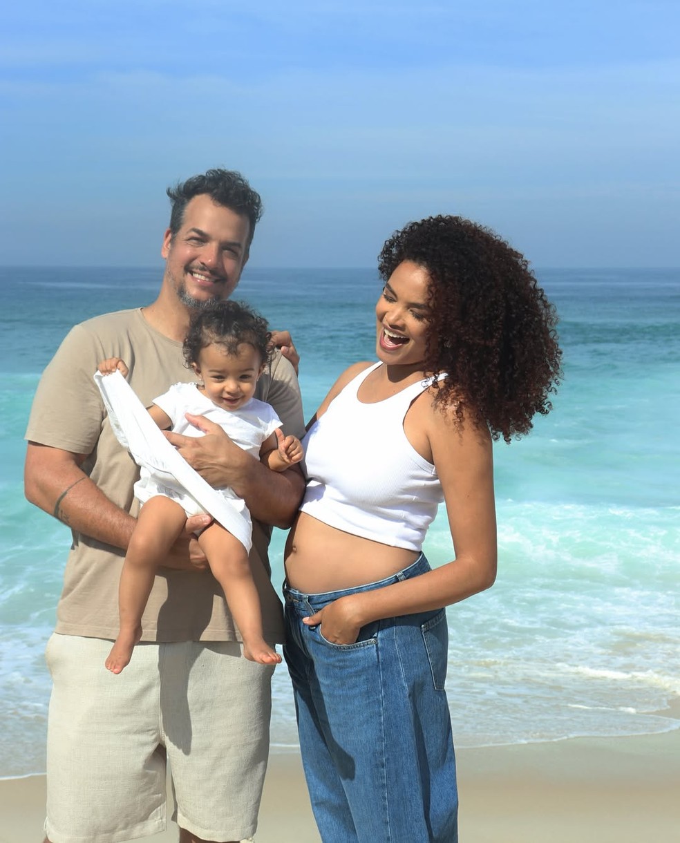 Lucy Ramos exibe cliques com a primogênita — Foto: Reprodução/Instagram