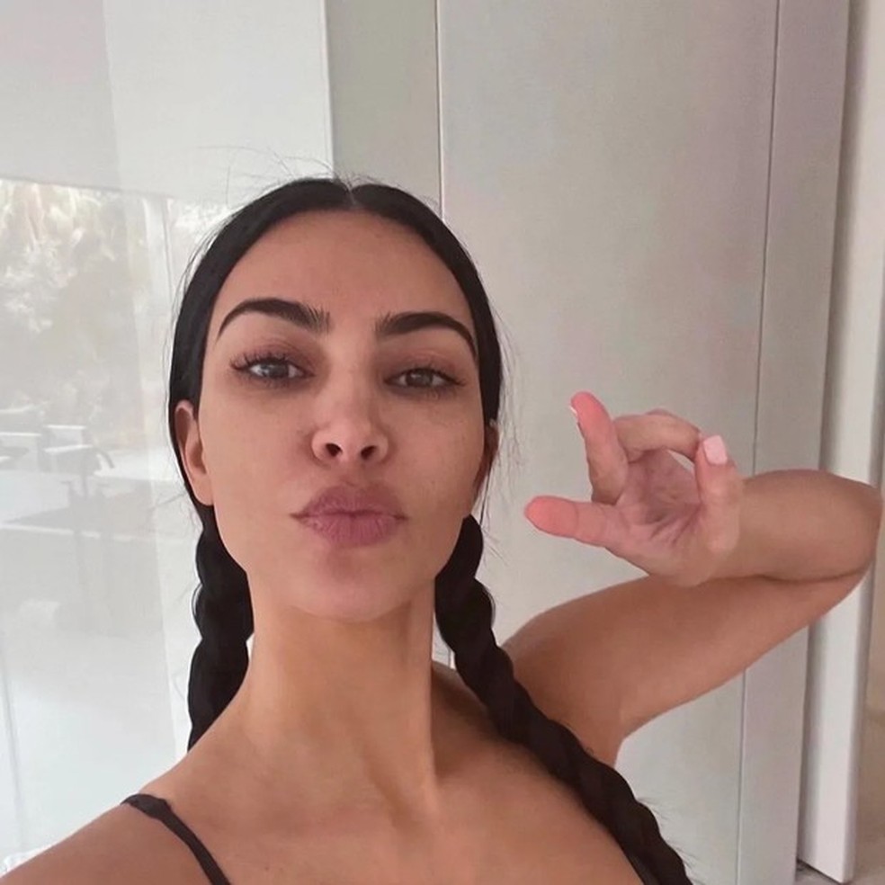 Kim Kardashian, sem maquiagem. — Foto: Reprodução Instagram
