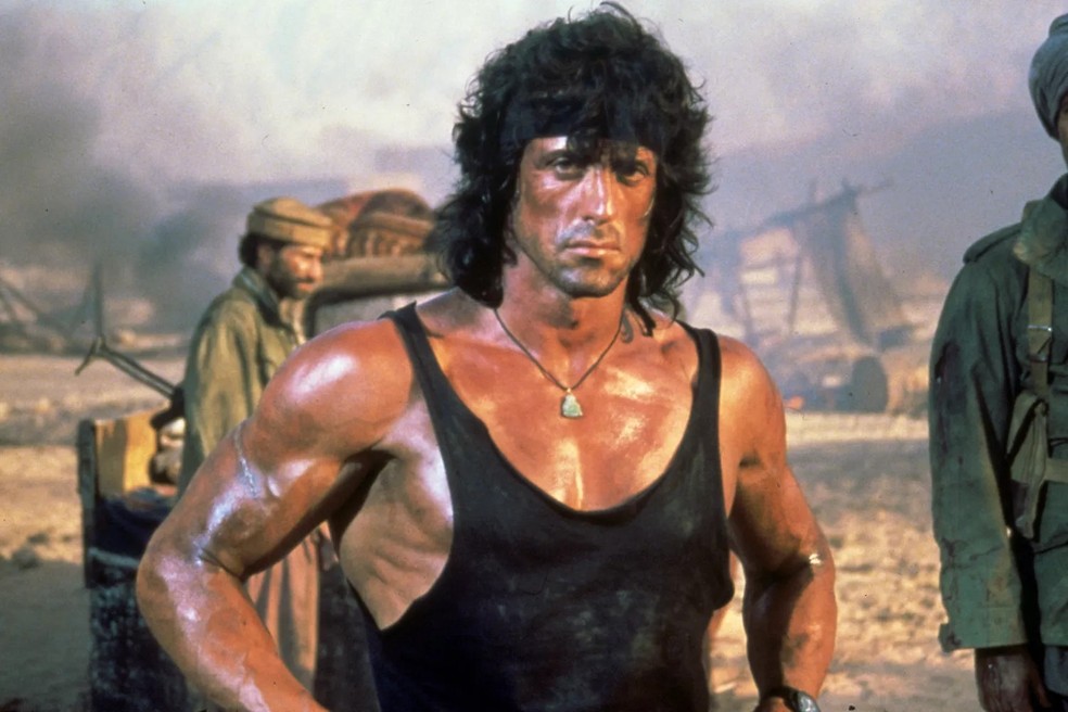 Sylvester Stallone expõe arrependimento após dezenas de cirurgias e faz ...