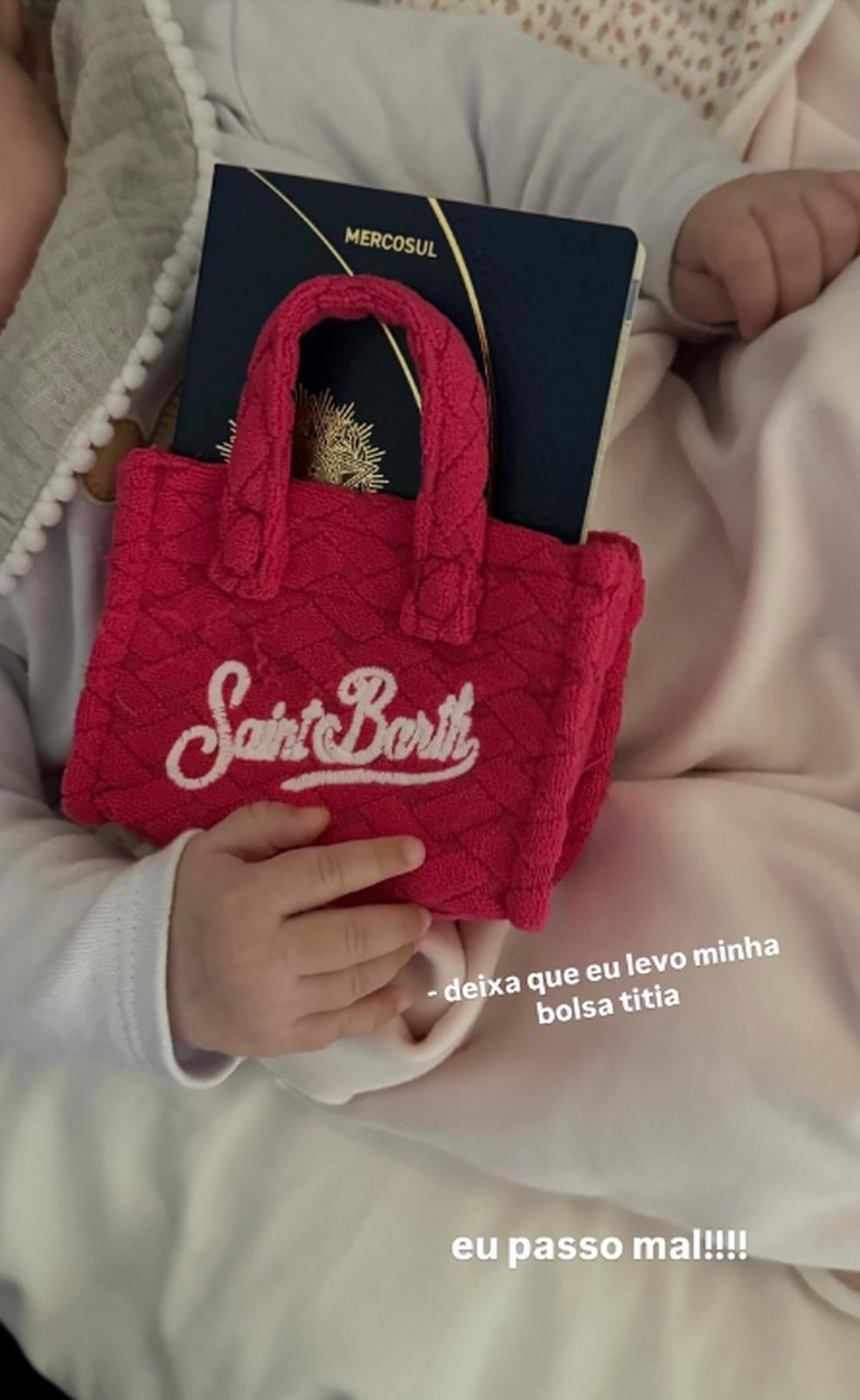Helena, filha caçula de Neymar, já tem passaporte e autorização para viajar  | Celebridades | Vogue