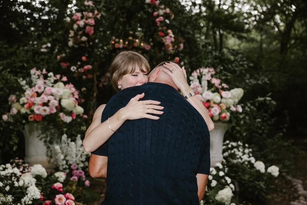 Taylor Swift e Travis Kelce — Foto: Reprodução/ Instagram