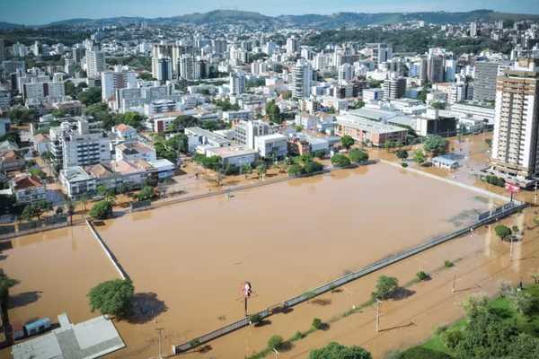 Como ajudar as vítimas das enchentes no Rio Grande do Sul?. Uma área do Rio Grande do Sul atingida.