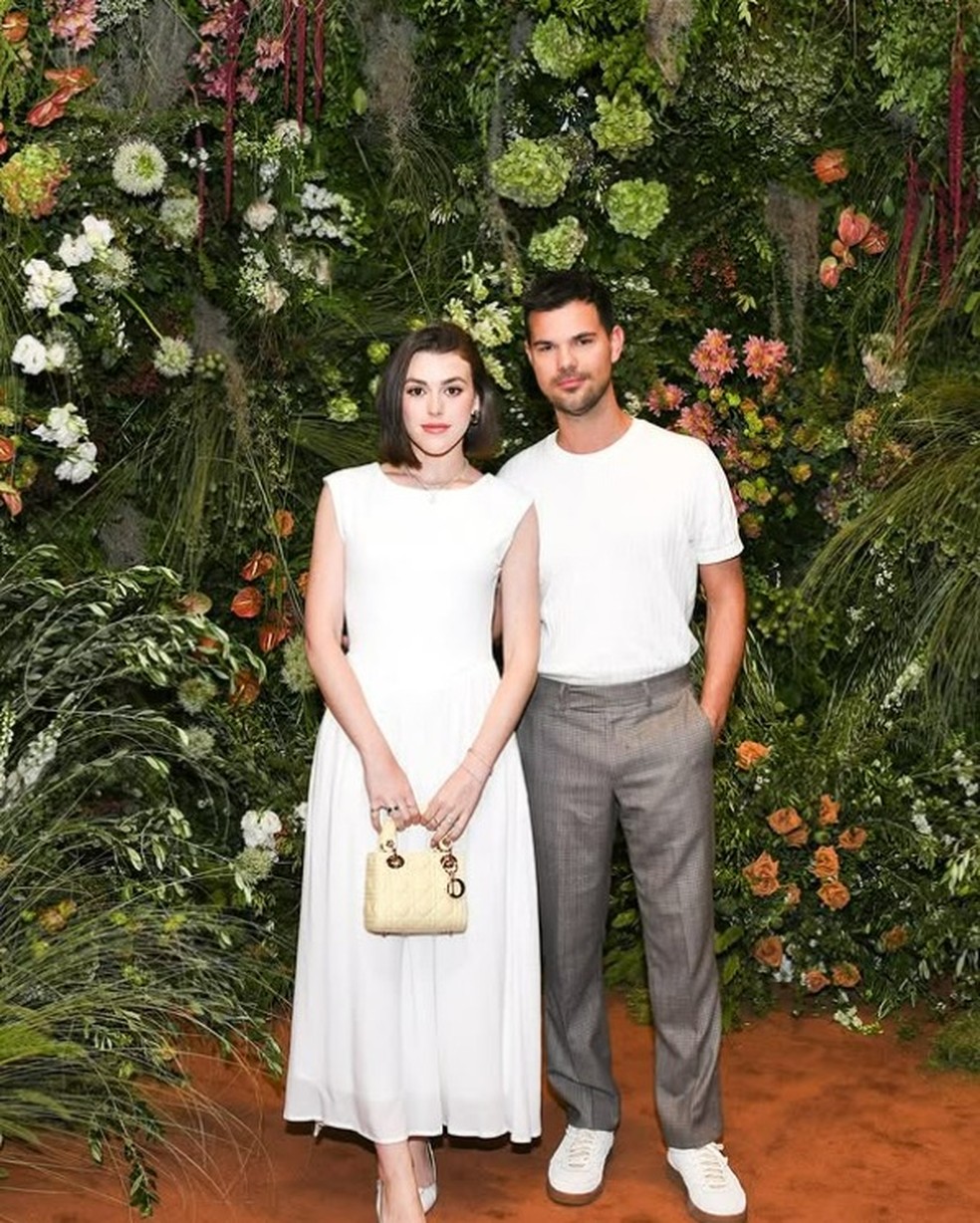 Tay e Taylor Lautner — Foto: Reprodução/Instagram