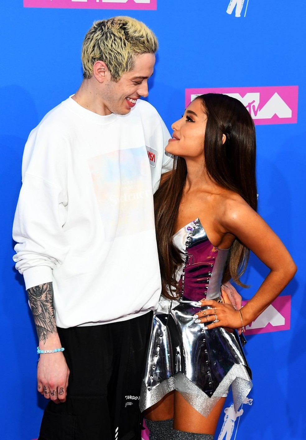 Ariana Grande e Pete Davidson (Foto: Getty Images) — Foto: Vogue