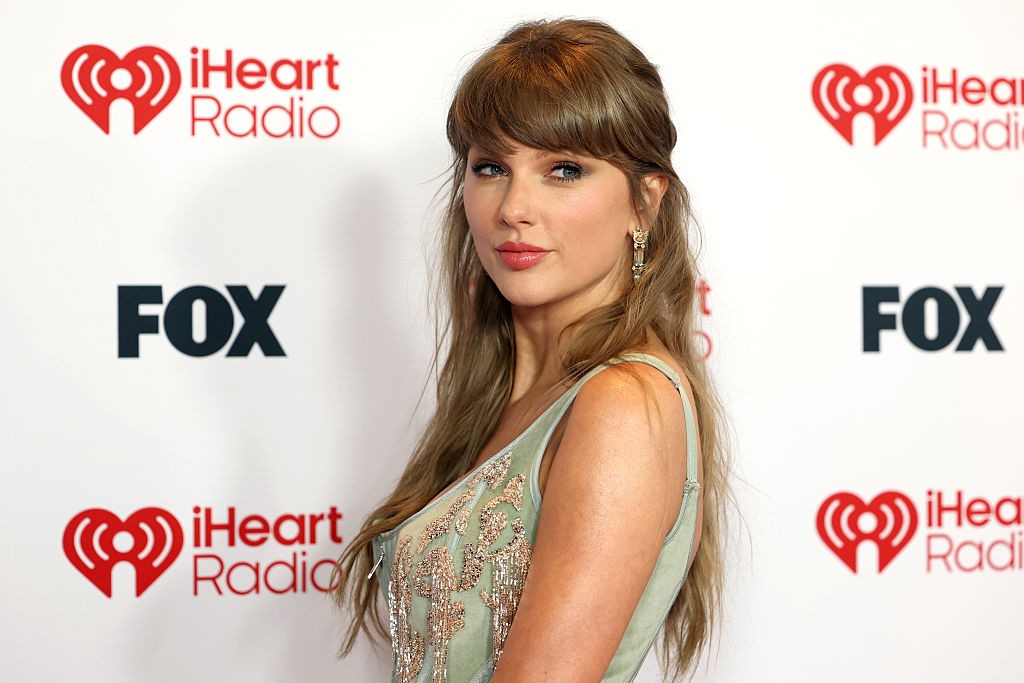 Taylor Swift exalta Paul McCartney na web após ex-Beatle comparar sucesso da cantora à 'Beatlemania'