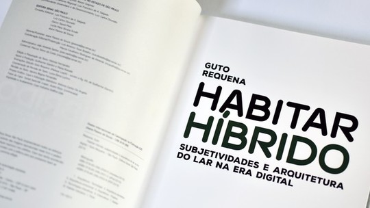 Guto Requena lança livro em que discute a arquitetura na era digital