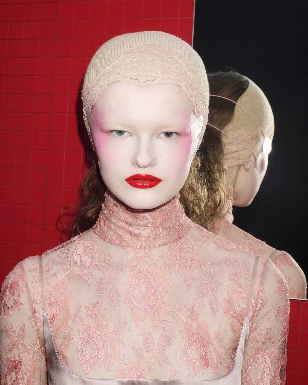 Tendências de beleza semana de moda de Paris — Foto: vogue