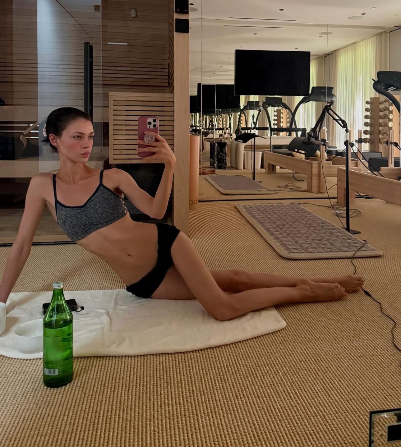 Nicola Peltz Beckham exibe cliques rotineiros: 