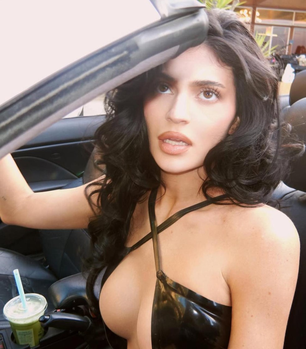Kylie Jenner em novo ensaio — Foto: Reprodução/Instagram