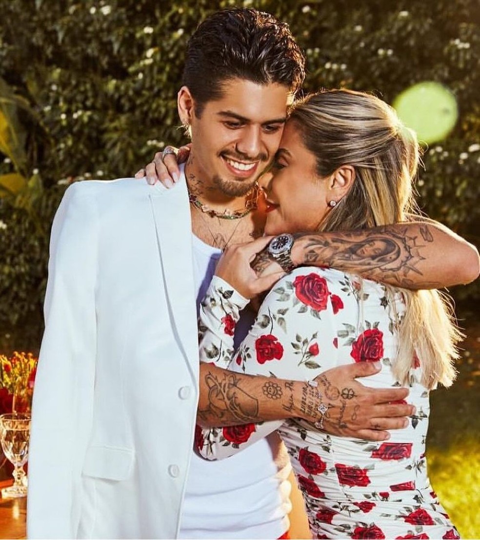 Virginia Fonseca celebra aniversário de sua sogra, Poliana Rocha |  Celebridades | Vogue