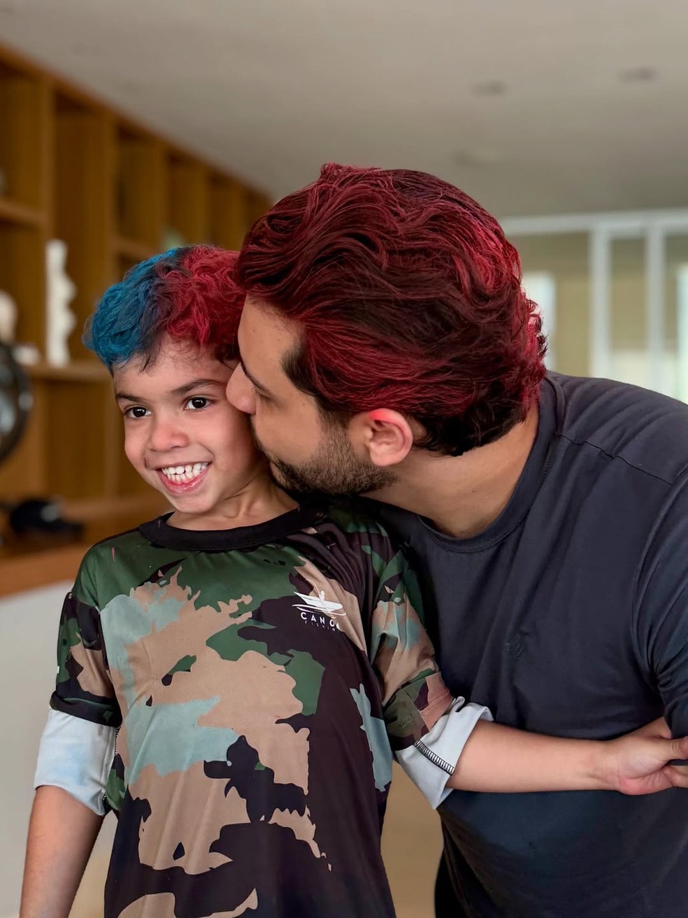 Murilo Huff combina cabelo maluco com Leo — Foto: Reprodução/Instagram