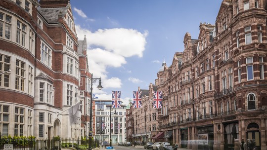 Mayfair: um roteiro pelo bairro de Londres que foi o berço da rainha Elizabeth II