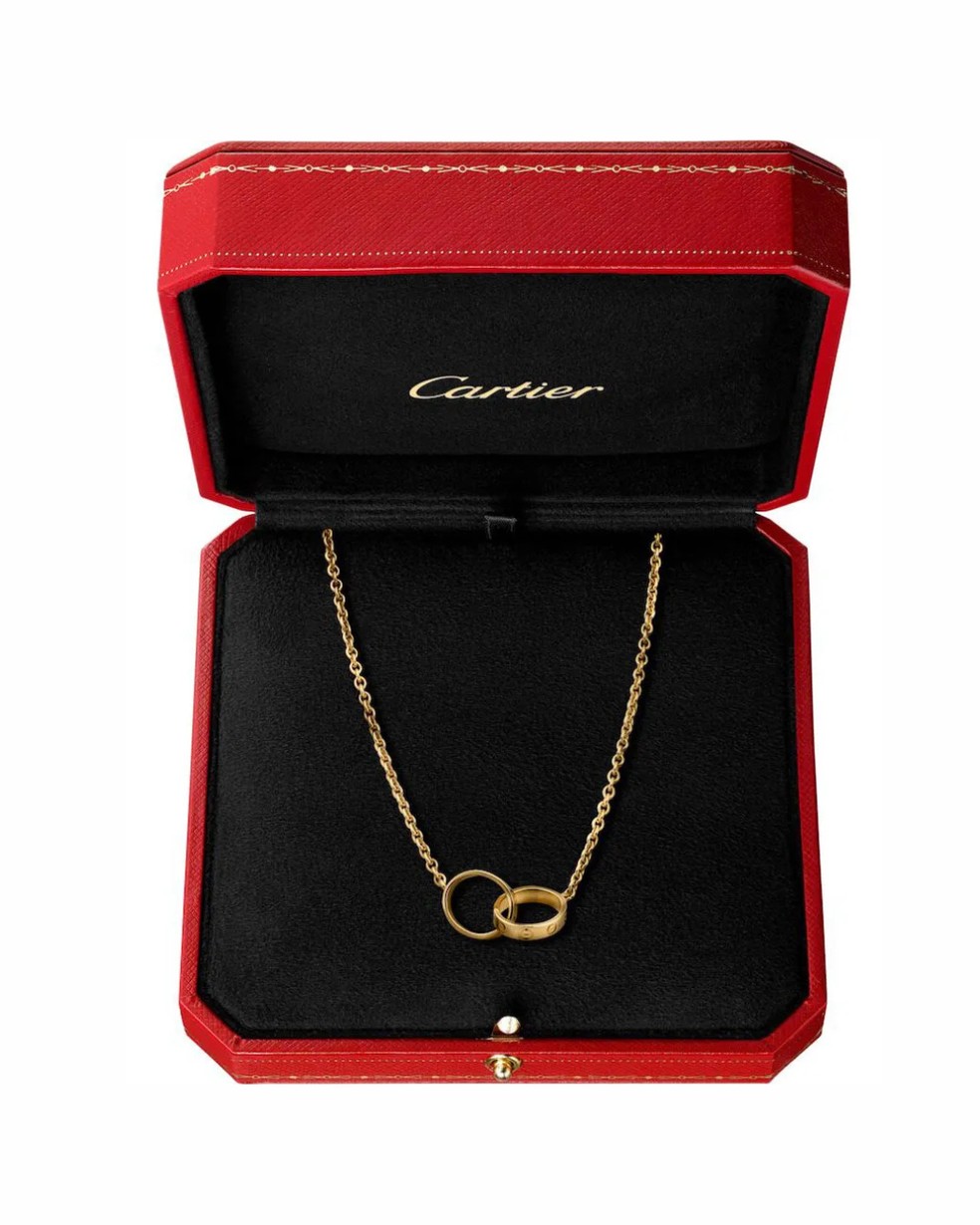 Colar LOVE, Cartier — Foto: Reprodução