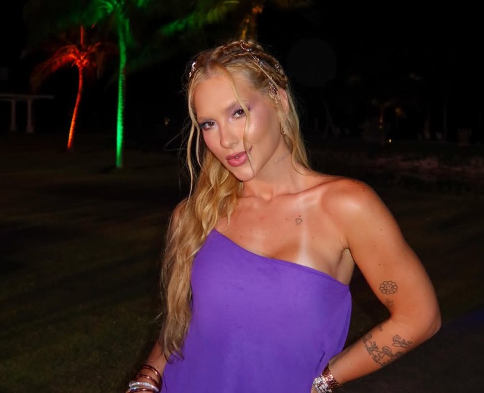 Virginia Fonseca celebra 'Purple Party' em Montego Bay, na Jamaica