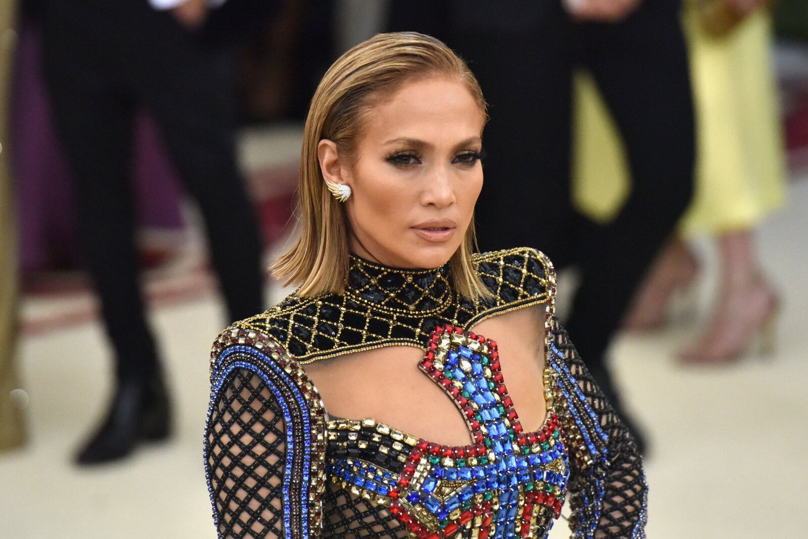 
13 looks de beleza de Jennifer Lopez ao longo dos anos