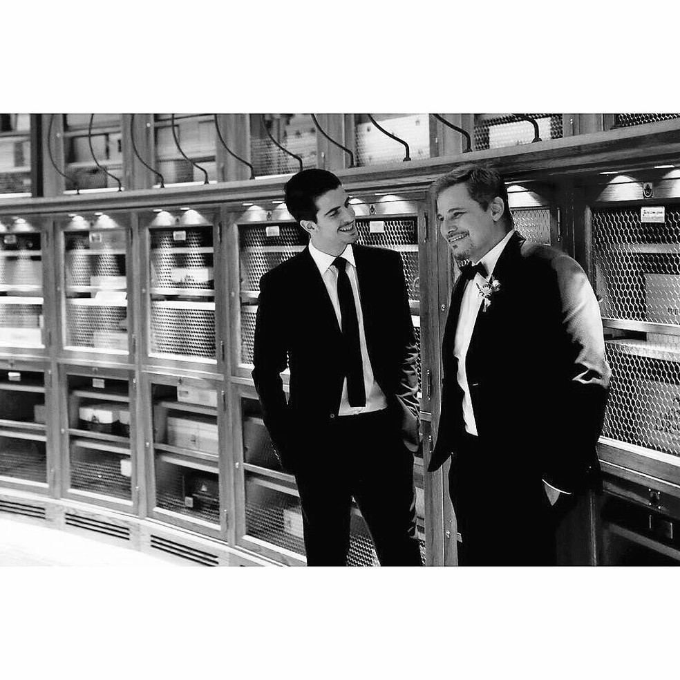 Enzo e Edson Celulari em clique elegante no Instagram (Foto: Reprodução/Instagram) — Foto: Vogue