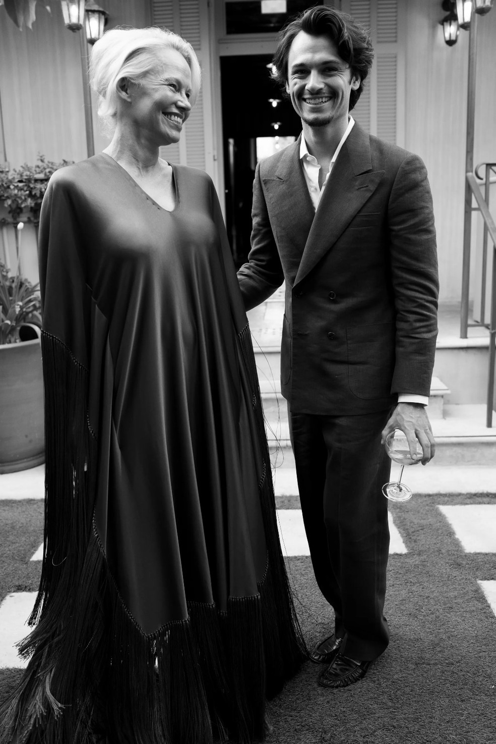 Pamela Anderson e  Dylan Jagger Lee — Foto: Thierry Joubert