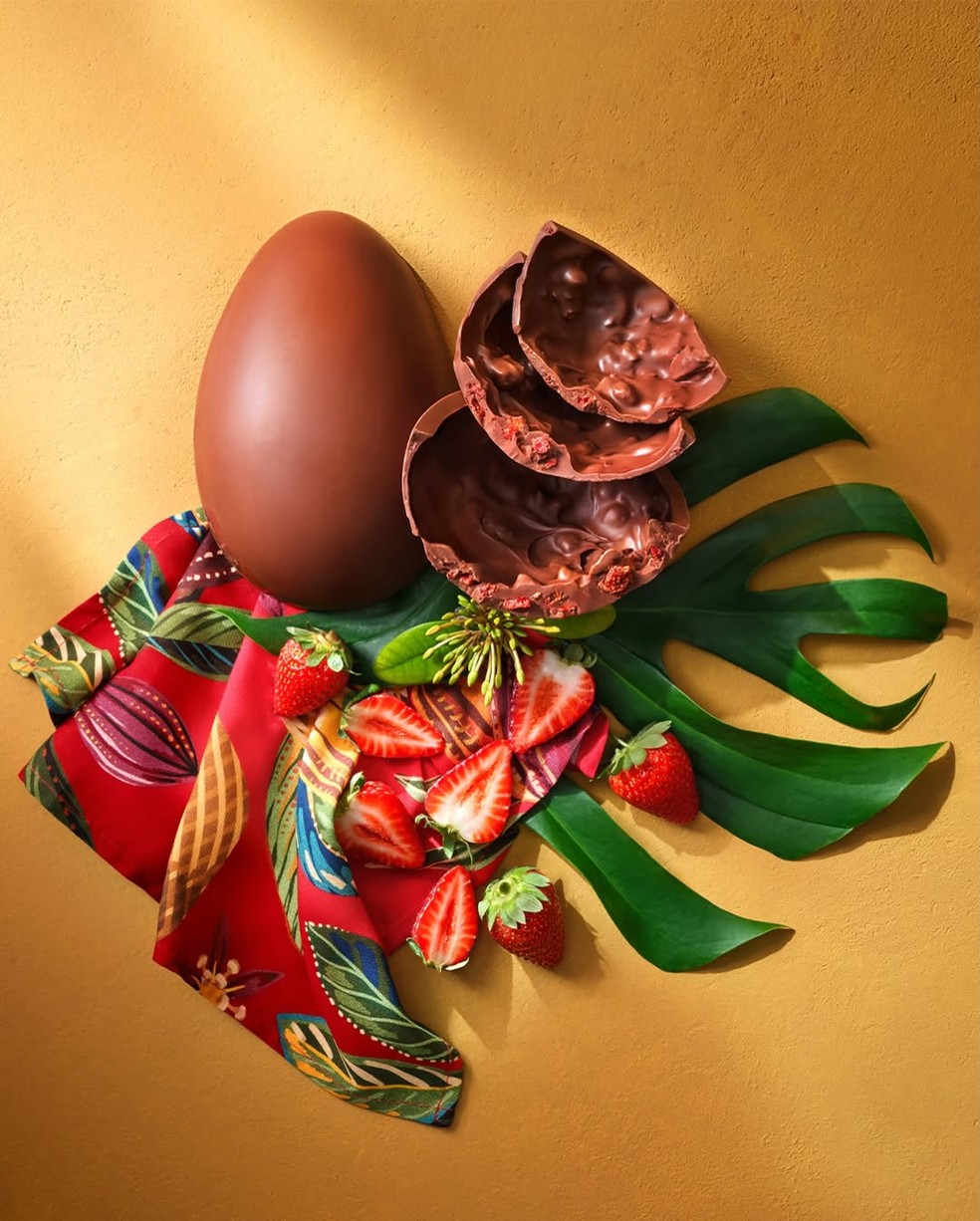 Dengo Ovo Chocolate 38% Cacau com Morango | 260g — R$199,90 — Foto: Divulgação