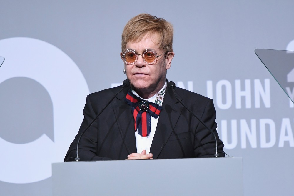 elton-john-encerrou-carreira-nos-palcos-com-turn-milion-ria-veja
