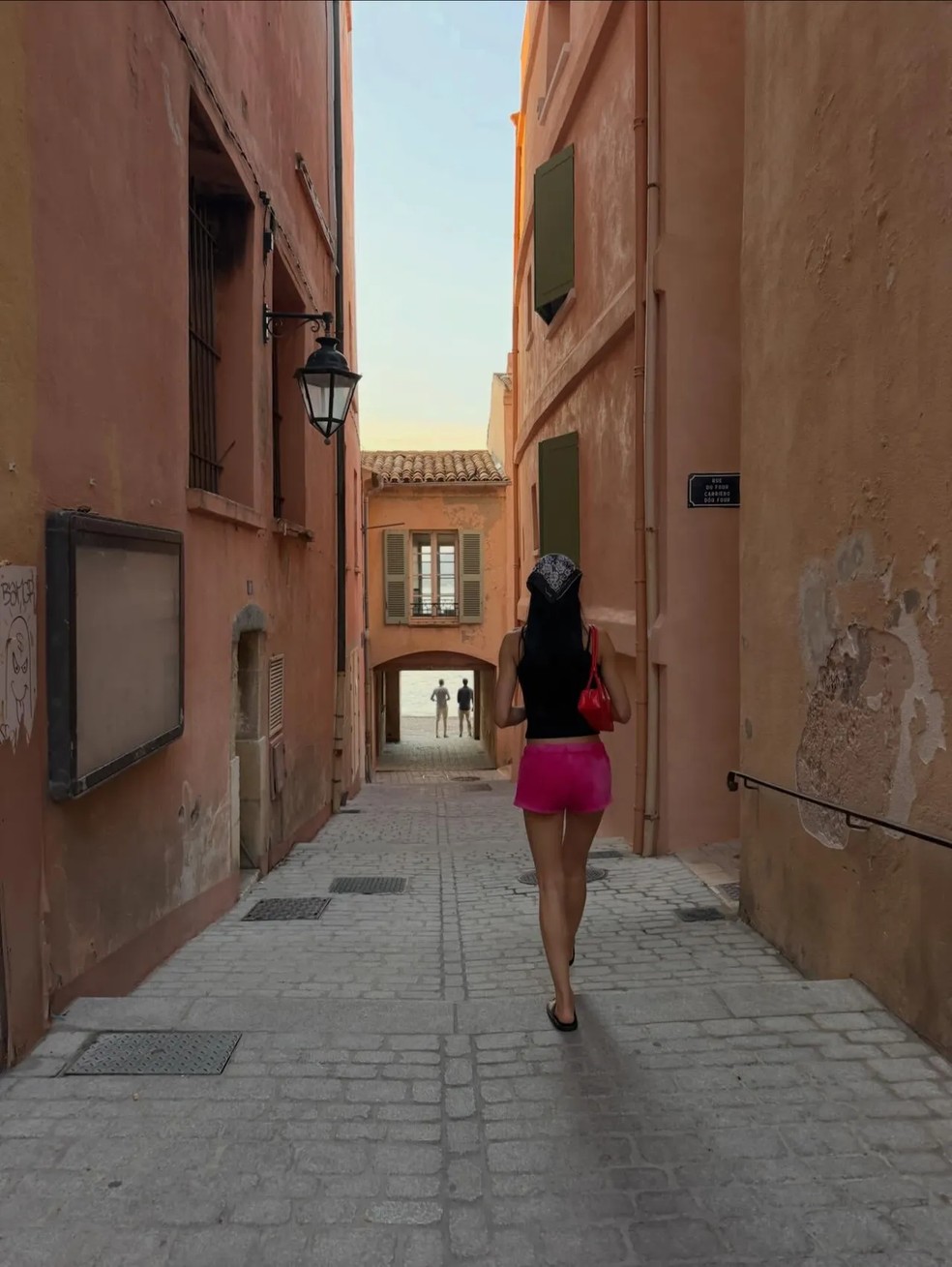 Amelia Gray em Saint-Tropez — Foto: Instagram
