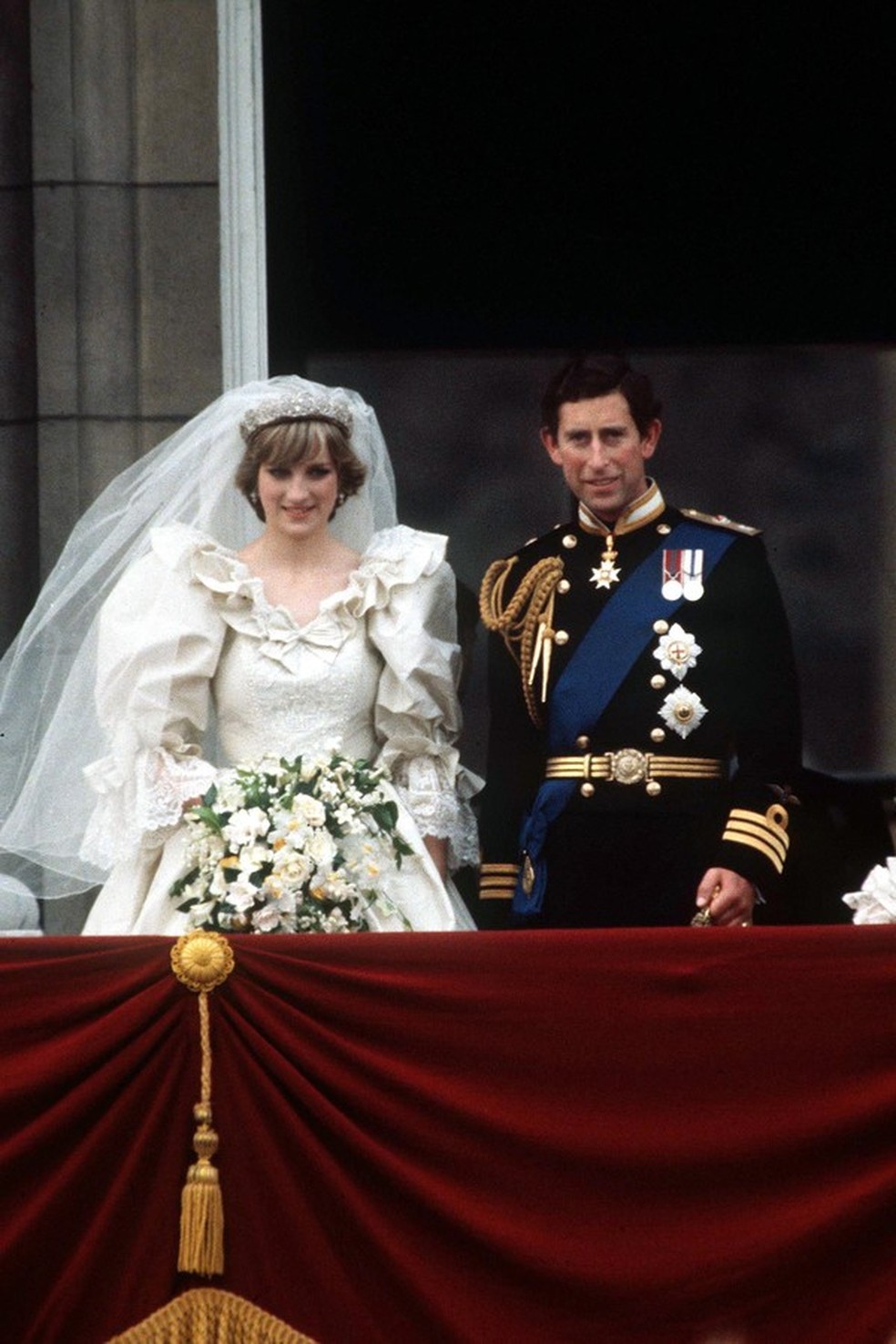 Charles e Diana (Foto: Tim Graham Photo Library via Get) — Foto: Vogue