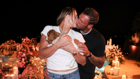 Aryna Sabalenka mostra novas fotos do anel e do pedido de casamento de empresário brasileiro: "Finalmente" Aryna Sabalenka mostra novas fotos do anel e do pedido de casamento de empresário brasileiro: "Finalmente"