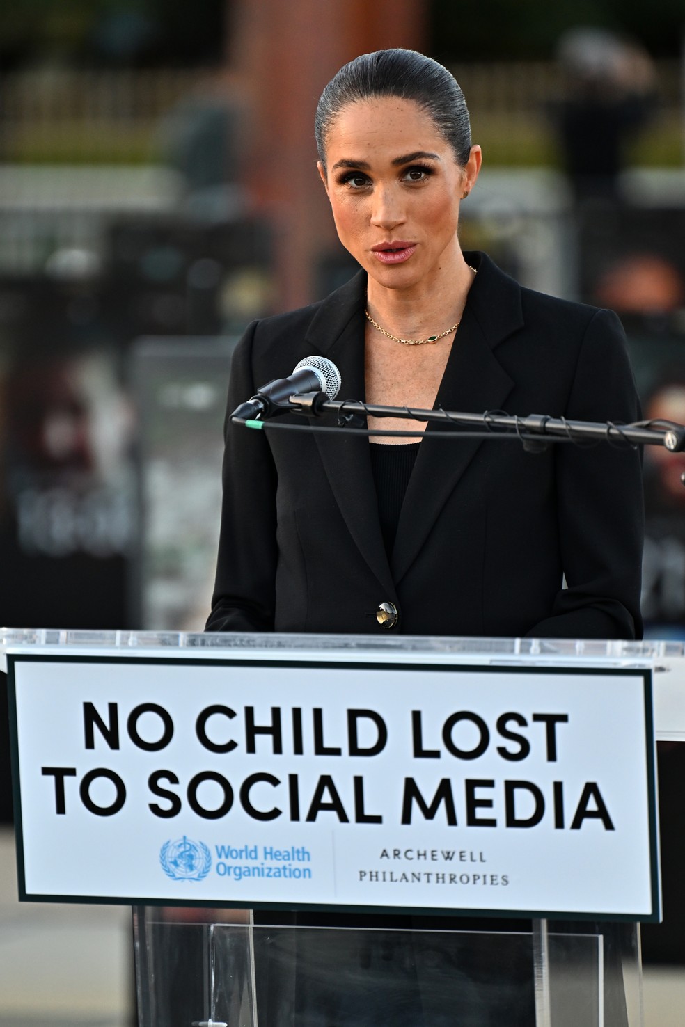 Meghan Markle na abertura do Lost Screen Memorial — Foto: Getty Images