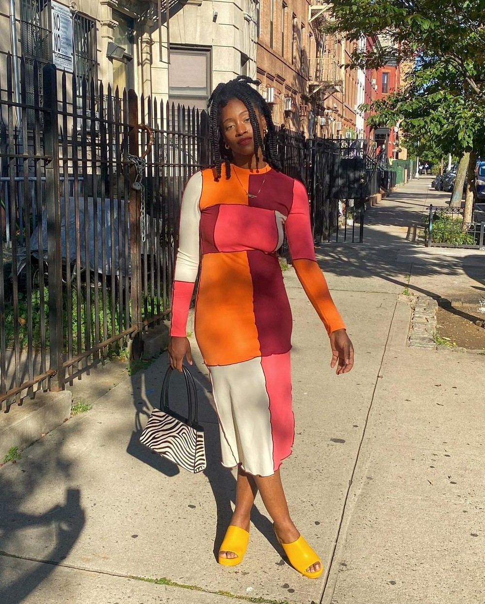 Color block: 6 estilos em 50 looks para entrar na tendência colorida