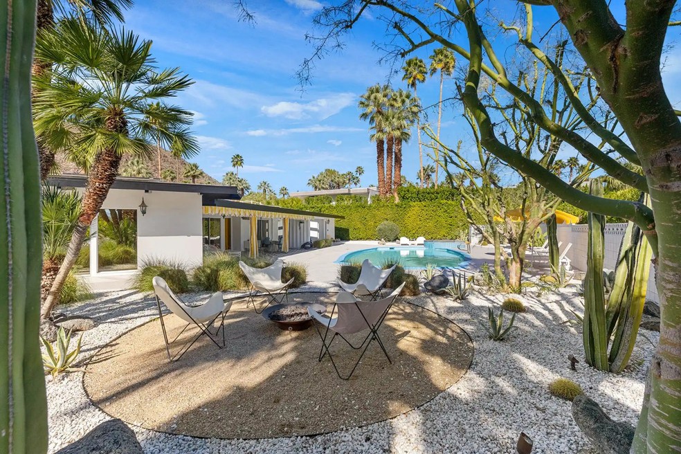 Mansão que foi de Monroe em Palm Springs — Foto: Teigen Media