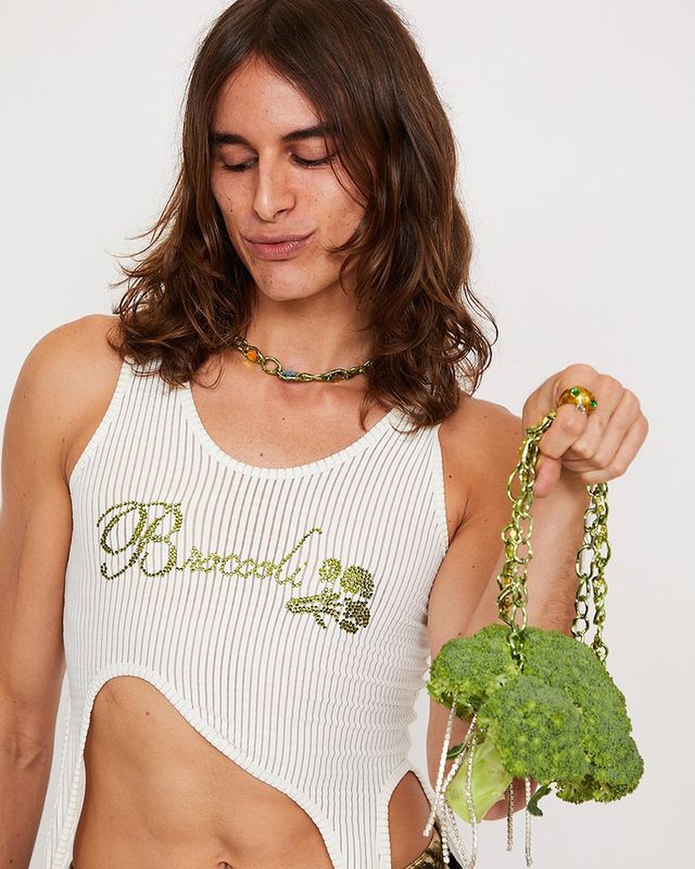Bolsa de brócolis, Collina Strada — Foto: Reprodução/Instagram