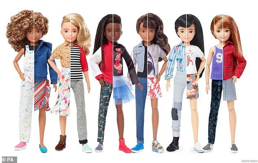 Bonecos do Mundo Criativo feitos pela gigante de brinquedos Mattel; a nova linha vê cada boneca com dois estilos de cabelo selecionáveis   e uma variedade de roupas (Foto: Divulgação) — Foto: Vogue