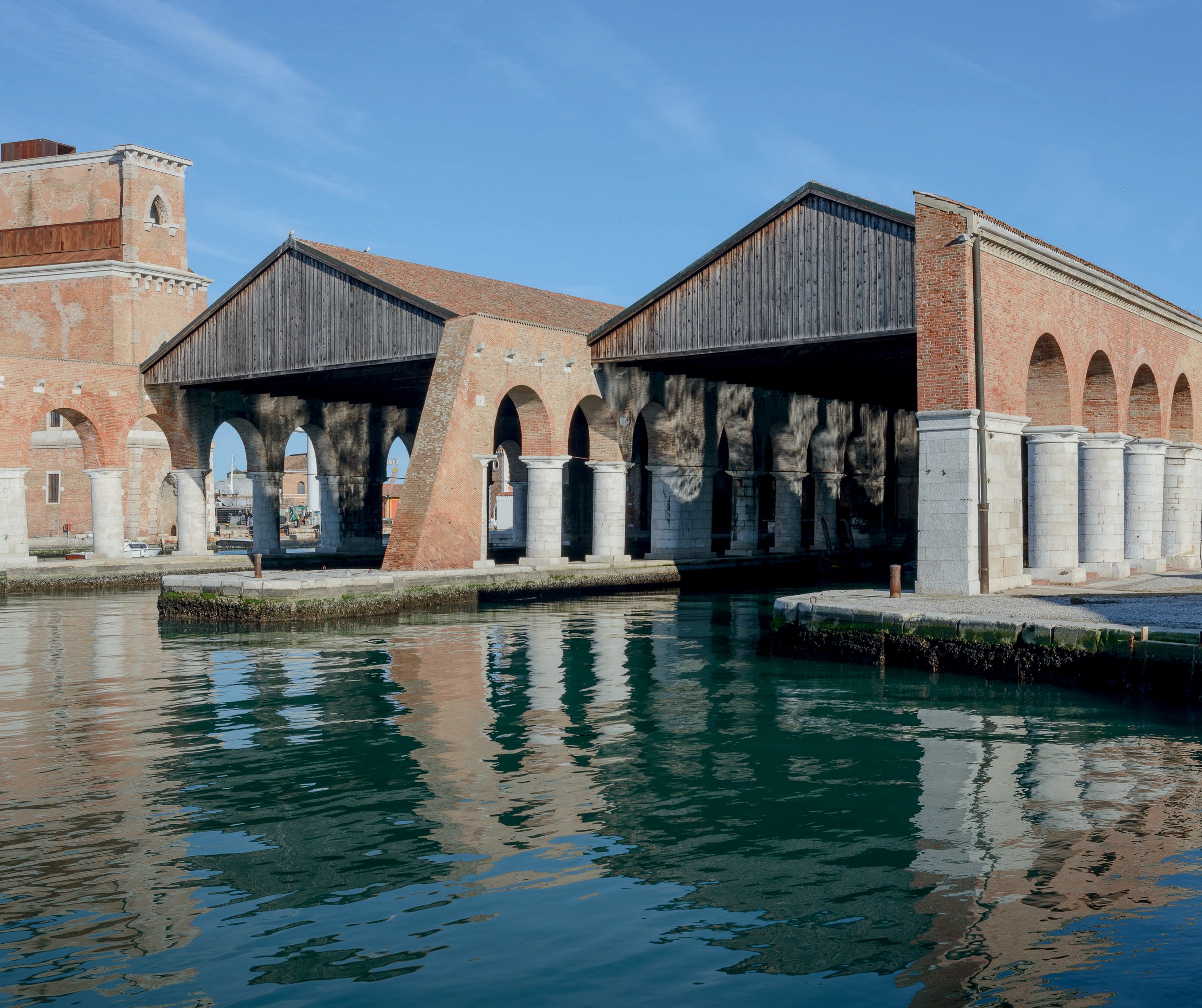 Bienal de Veneza 2026: mais sobre a exposição central e os pavilhões em destaque