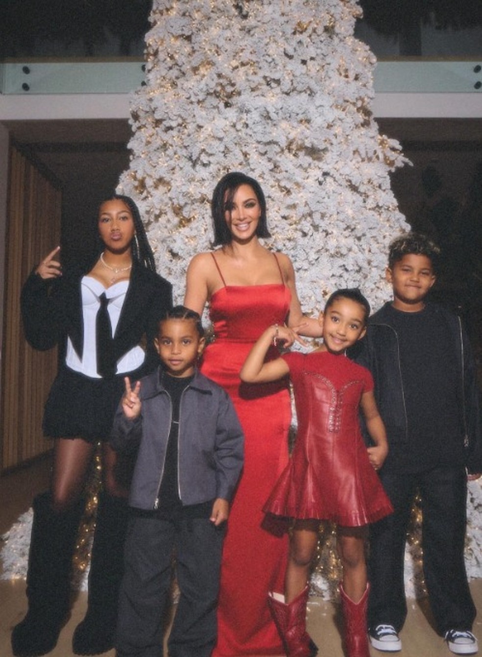 Kim Kardashian e os filhos — Foto: Reprodução/Instagram