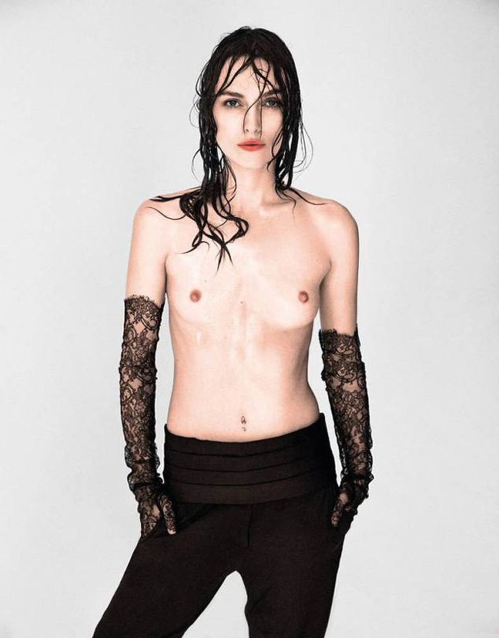 keira topless 