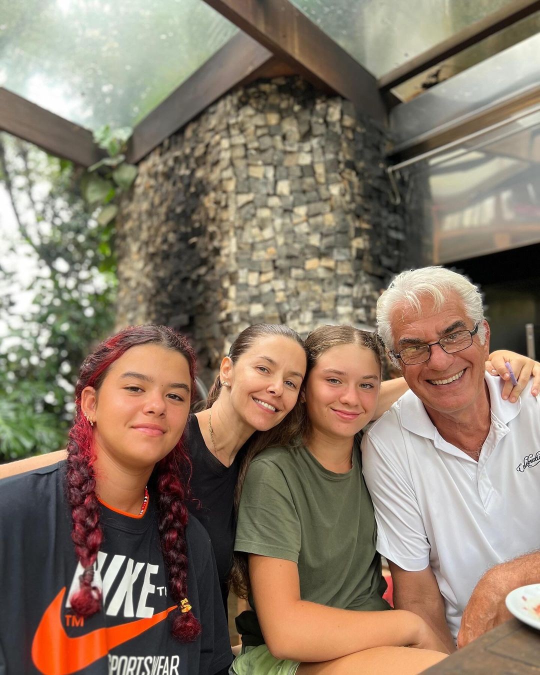 Bianca Rinaldi posta foto rara em família para lembrar aniversário do ...