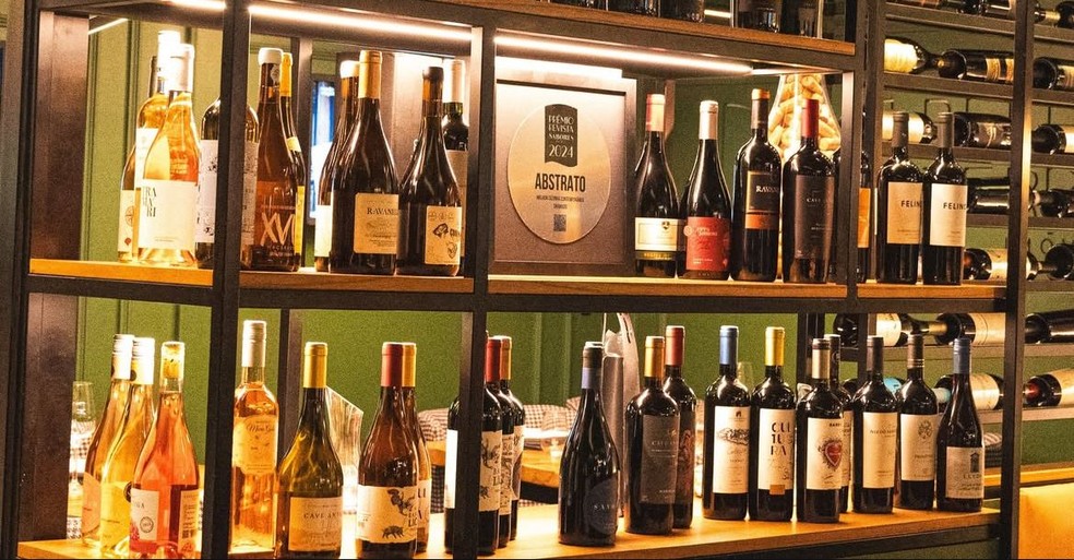 Carta de vinhos do Abstrato Wine Bar — Foto: Divulgação