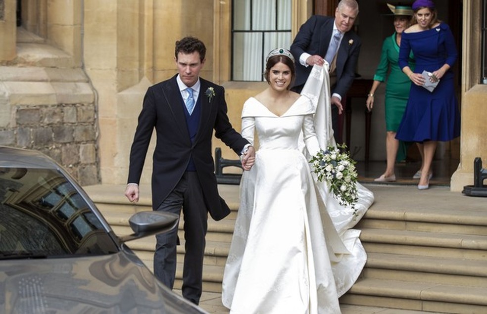 Fotos de vestidos de noiva: princesa Eugenie (Foto: Getty Images) — Foto: Vogue
