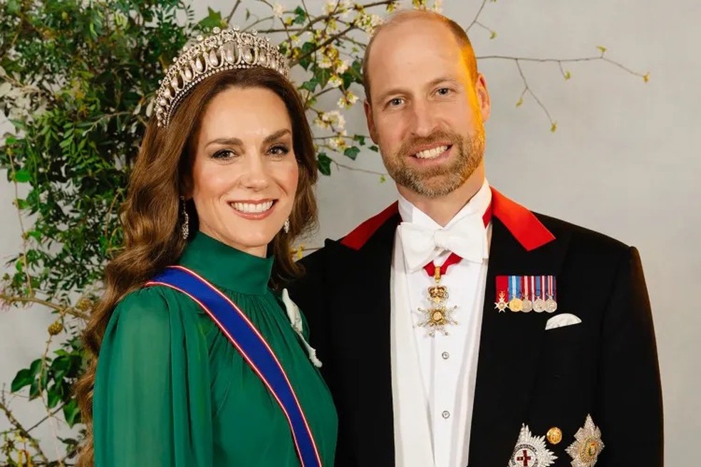 Retrato de Kate Middleton e do Príncipe William antes de um banquete de Estado no Salão de São Jorge, no Castelo de Windsor, em Windsor, em 18 de março de 2026 — Foto: GettyImages