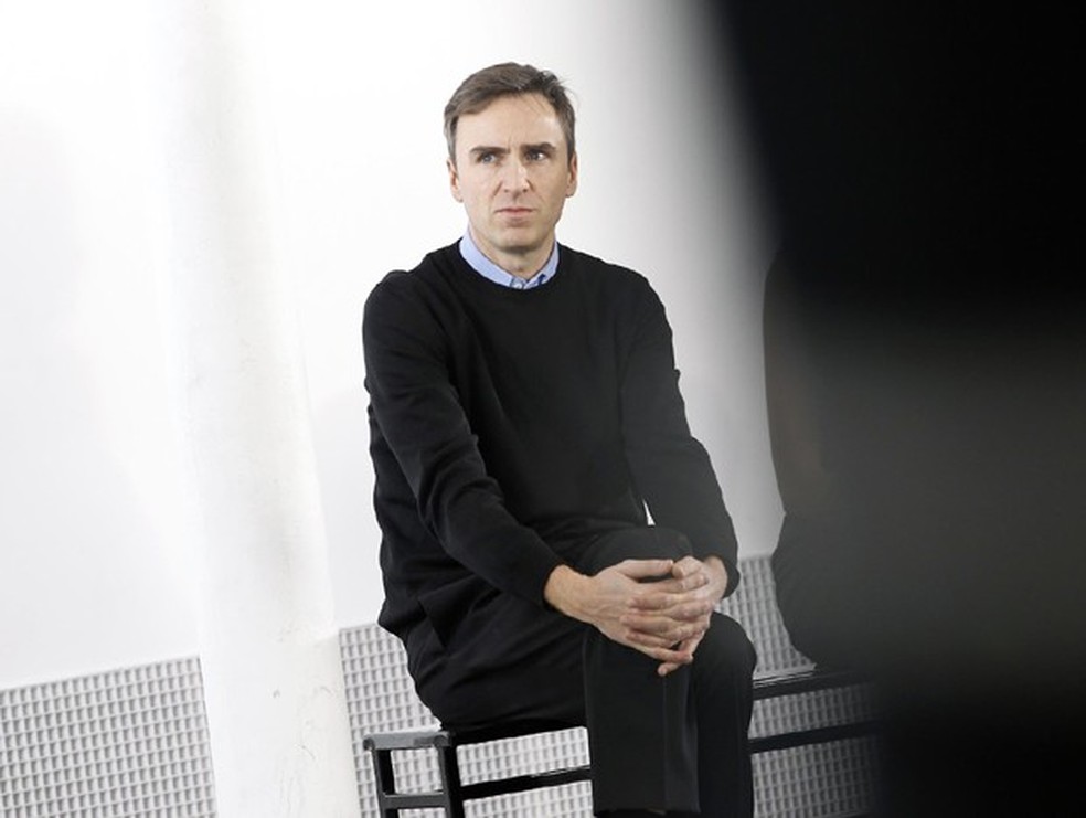 Raf Simons vai criar figurinos para o filme Body Art