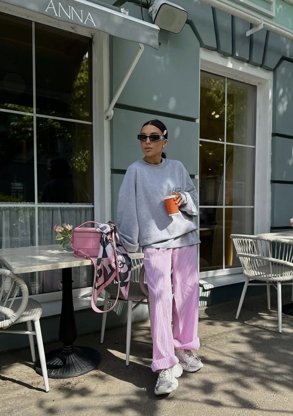 Calça estilo pijama com moletom — Foto: Reprodução/Pinterest