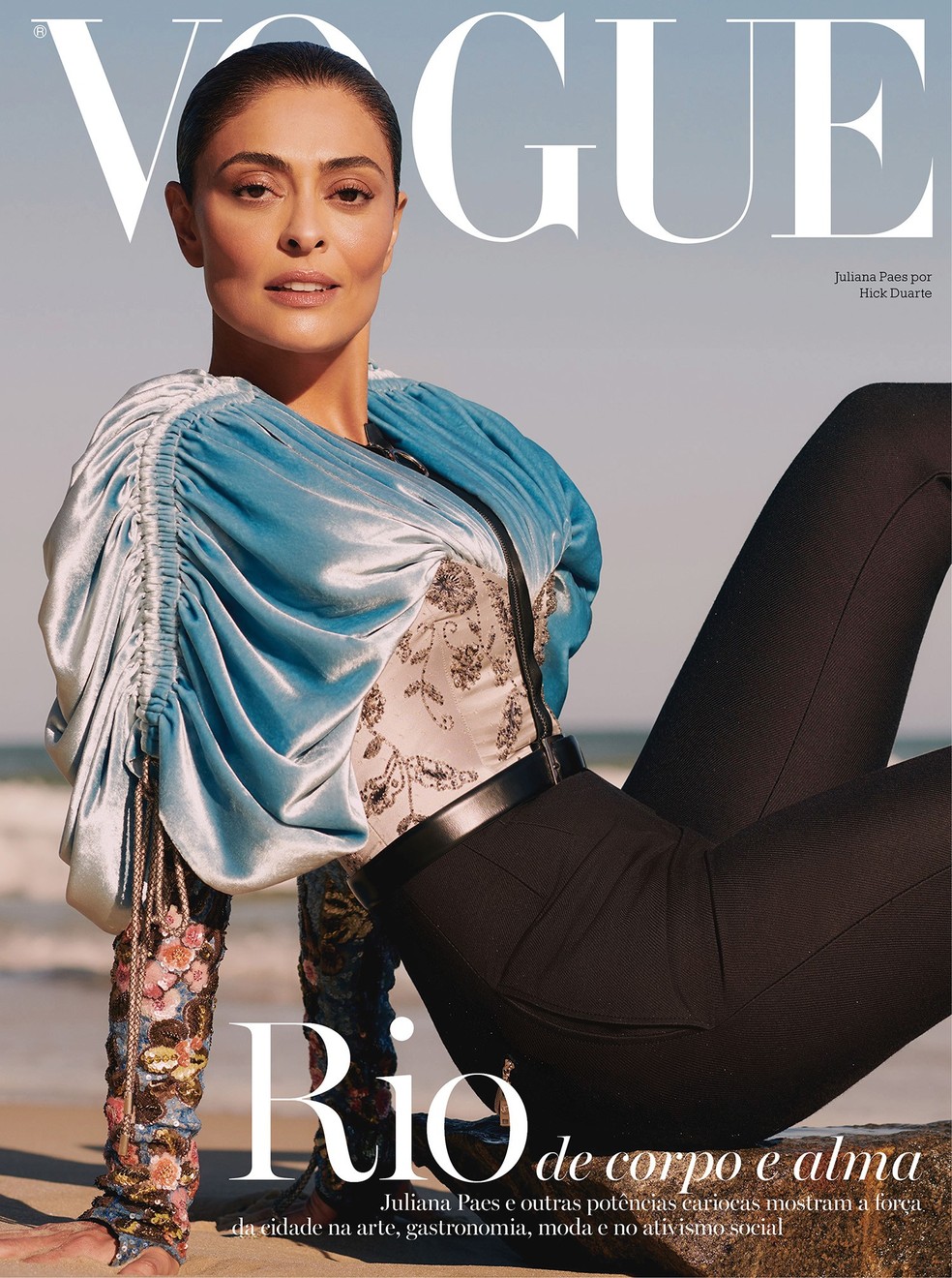 Juliana Paes veste Louis Vuitton na Vogue Brasil de novembro de 2019 (Foto: Hick Duarte; Edição de moda: Pedro Sales; Beleza: Henrique Martins) — Foto: Vogue