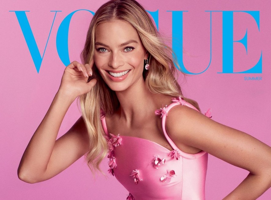 Margot Robbie estrela capa da Vogue América