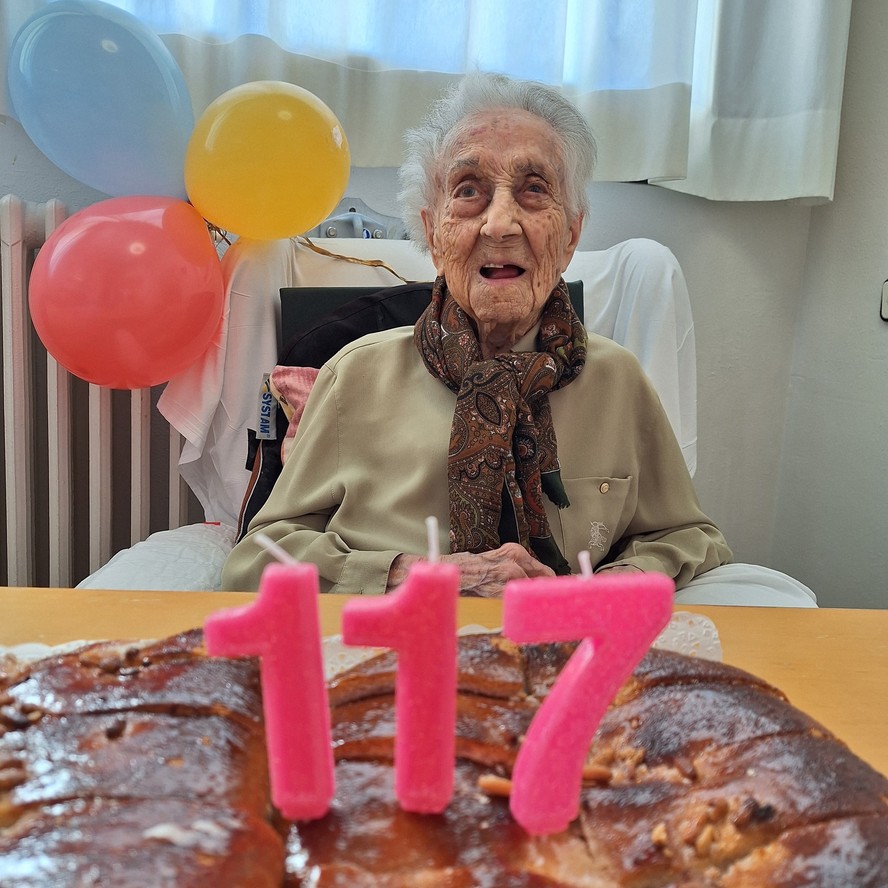 Americana de 117 anos entra no Guinness como mulher mais velha do mundo