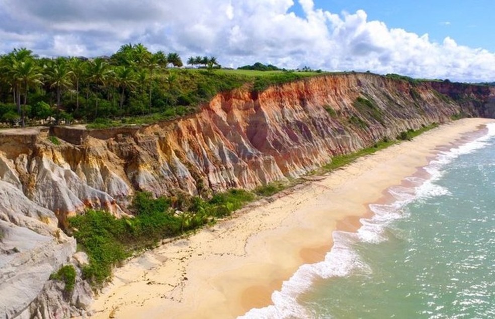 Praia Tartarugas (Foto: Divulgação) — Foto: Vogue