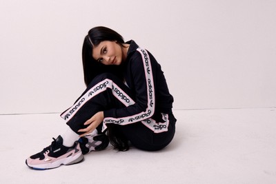 Adidas x kylie jenner prix hotsell